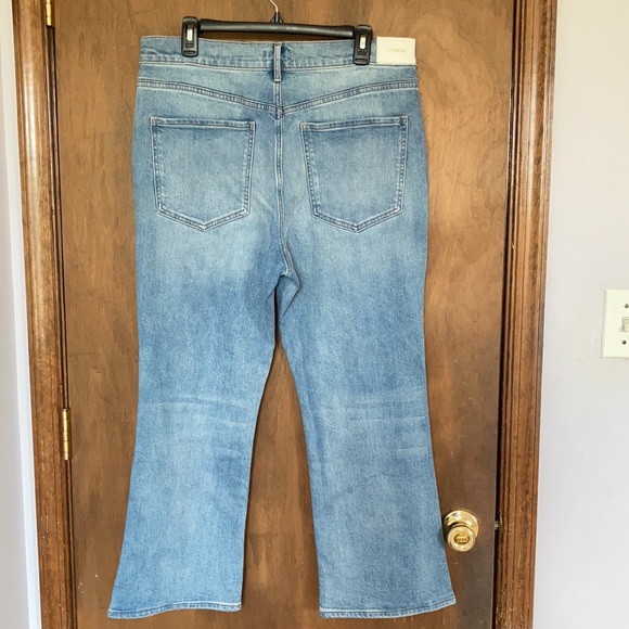 Express super high rise cropped flare jean w bling details size 14 - Picture 8 of 17